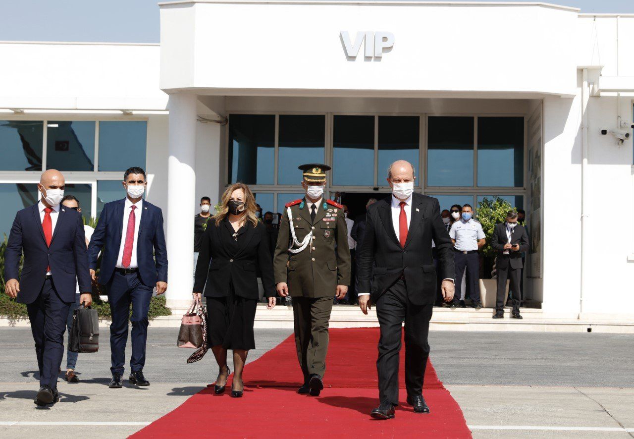 KKTC Cumhurbaşkanlığı - Cumhurbaşkanı Tatar, TC Cumhurbaşkanı Erdoğan’ın davetlisi olarak Ankara’ya gitti